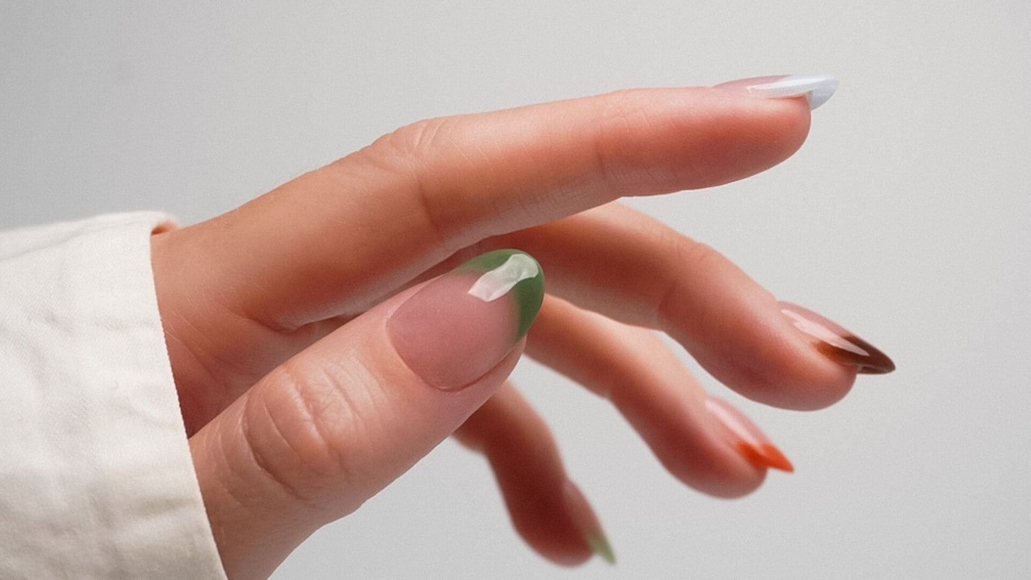 Kühle Tage, warme Farben: So bringst du den Herbst auf deine Fingerspitzen - Doonails Switzerland