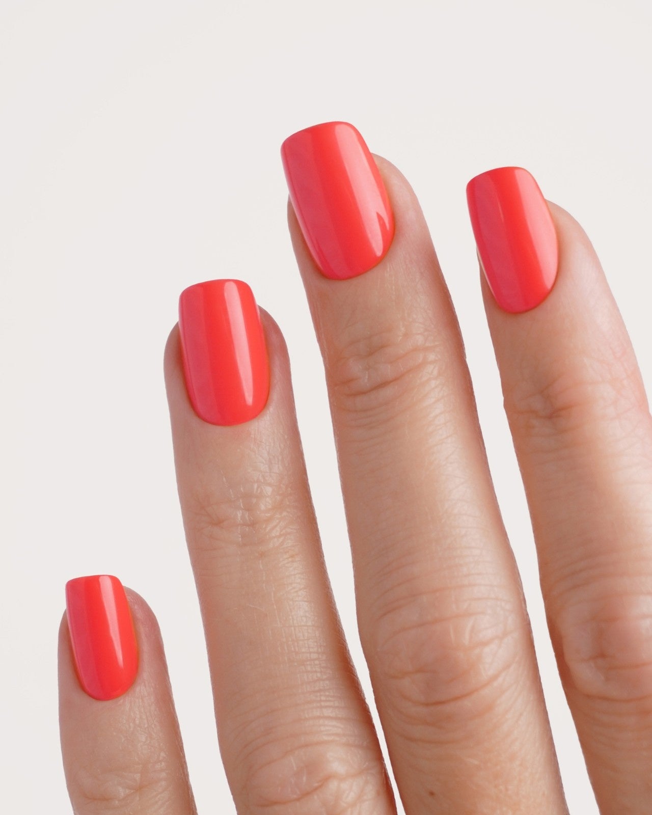 Sunset Coral Short Square Soft Gel Press Ons - Doonails Switzerland