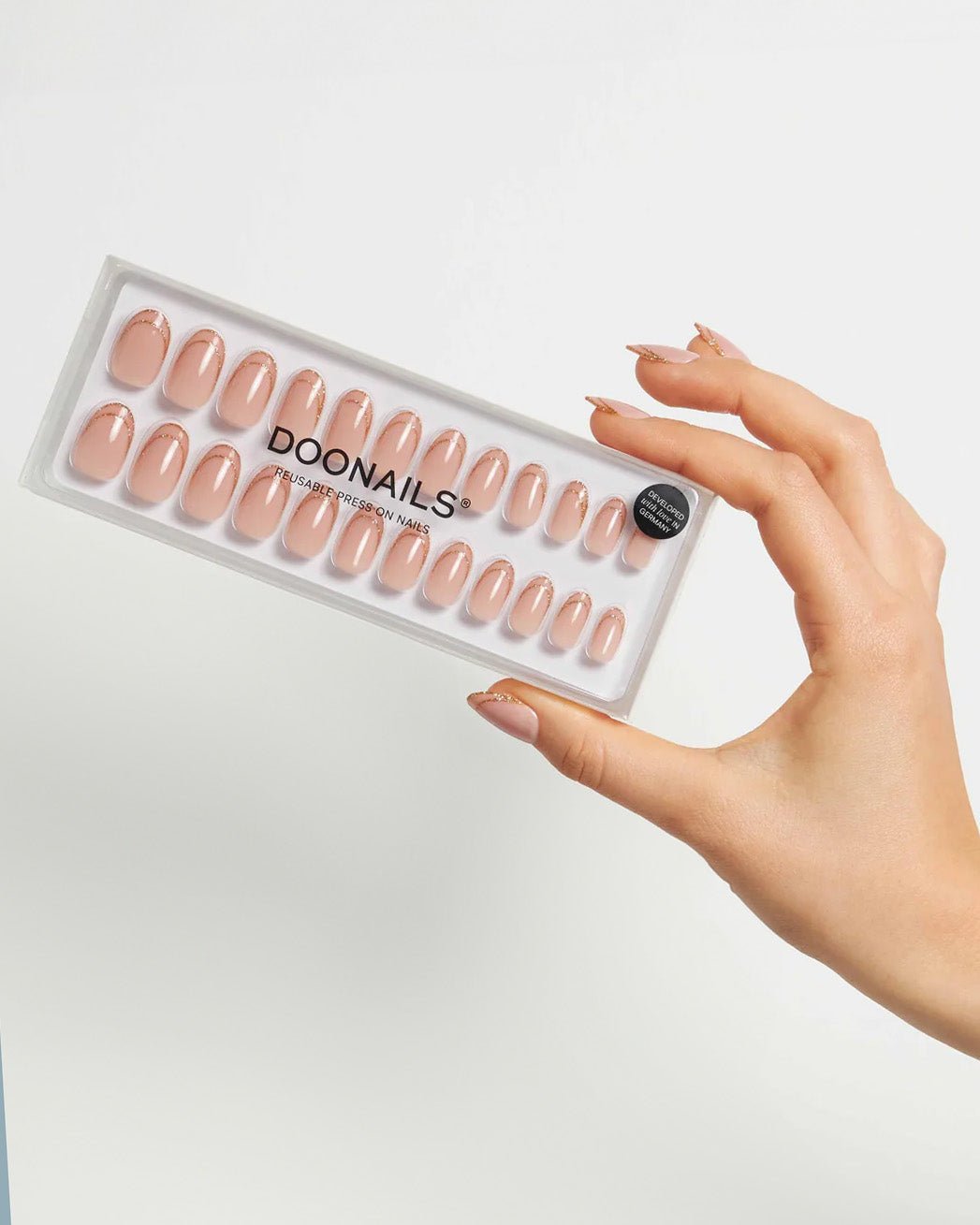 Golden French Medium Round Soft Gel Press Ons - Doonails Switzerland