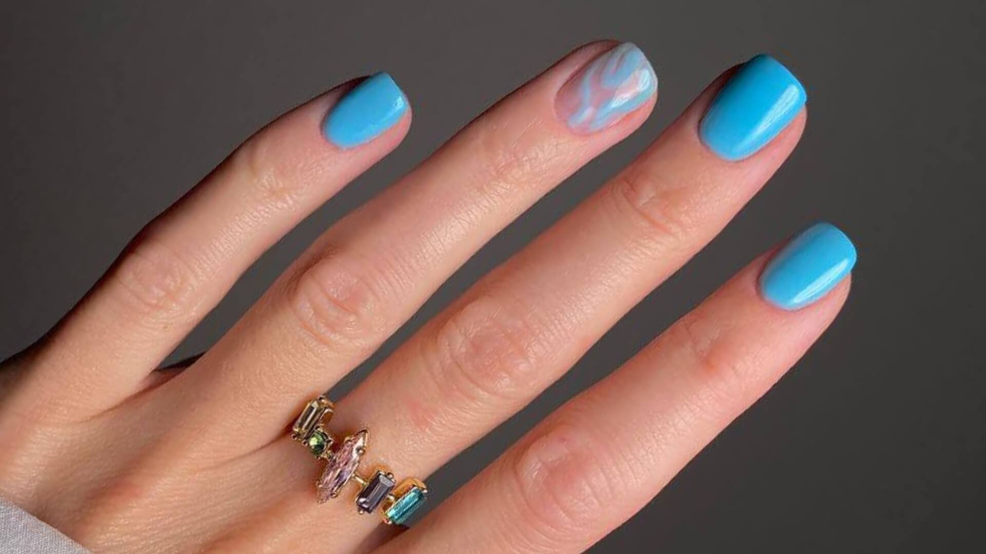 Kurze Nägel Inspirationen - Doonails Switzerland