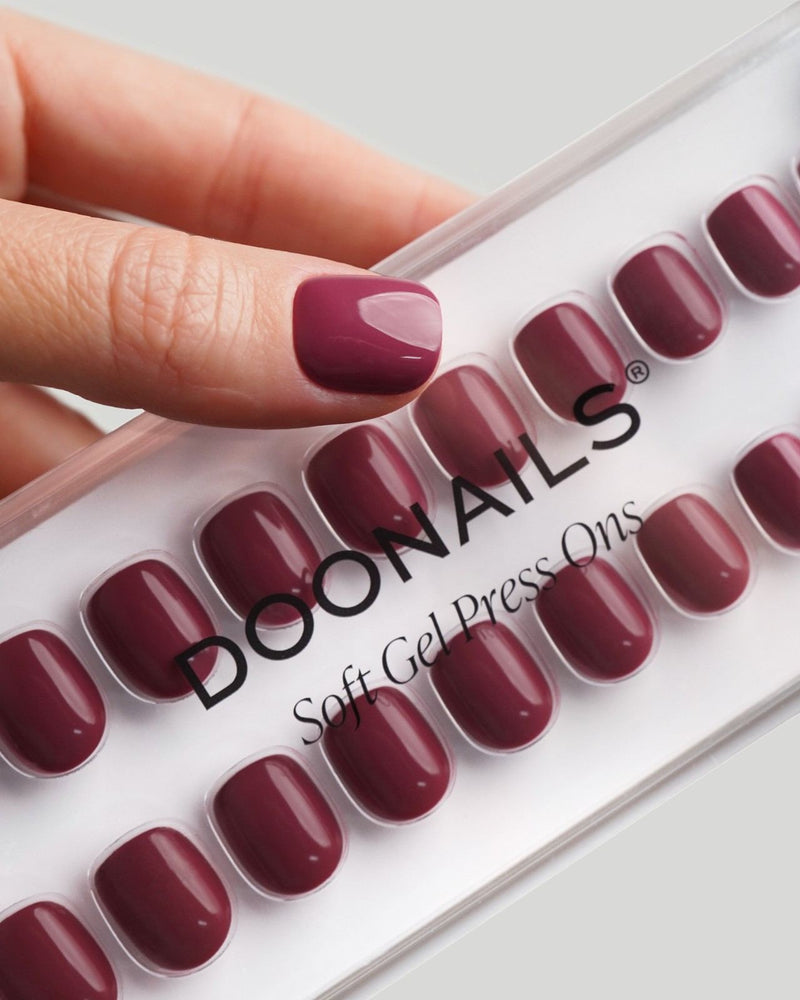 Bubblegum Ultra Short Square Soft Gel Press Ons