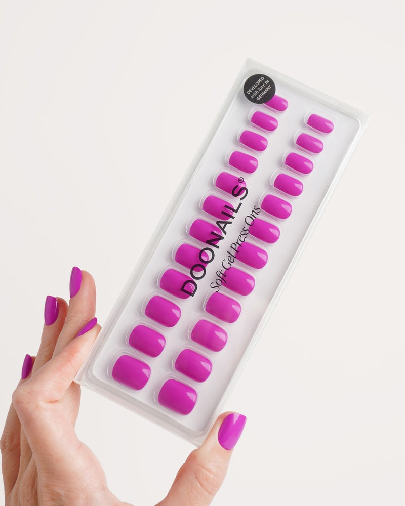 Dragonfruit Extra Short Square Soft Gel Press Ons - Doonails Switzerland