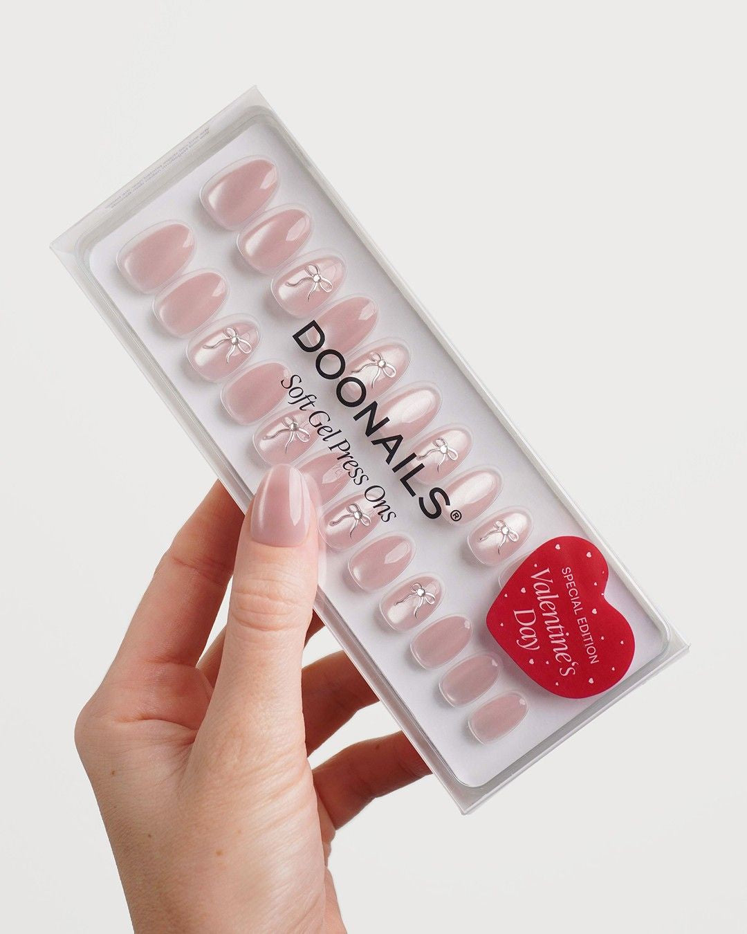 First Date Short Round Soft Gel Press Ons