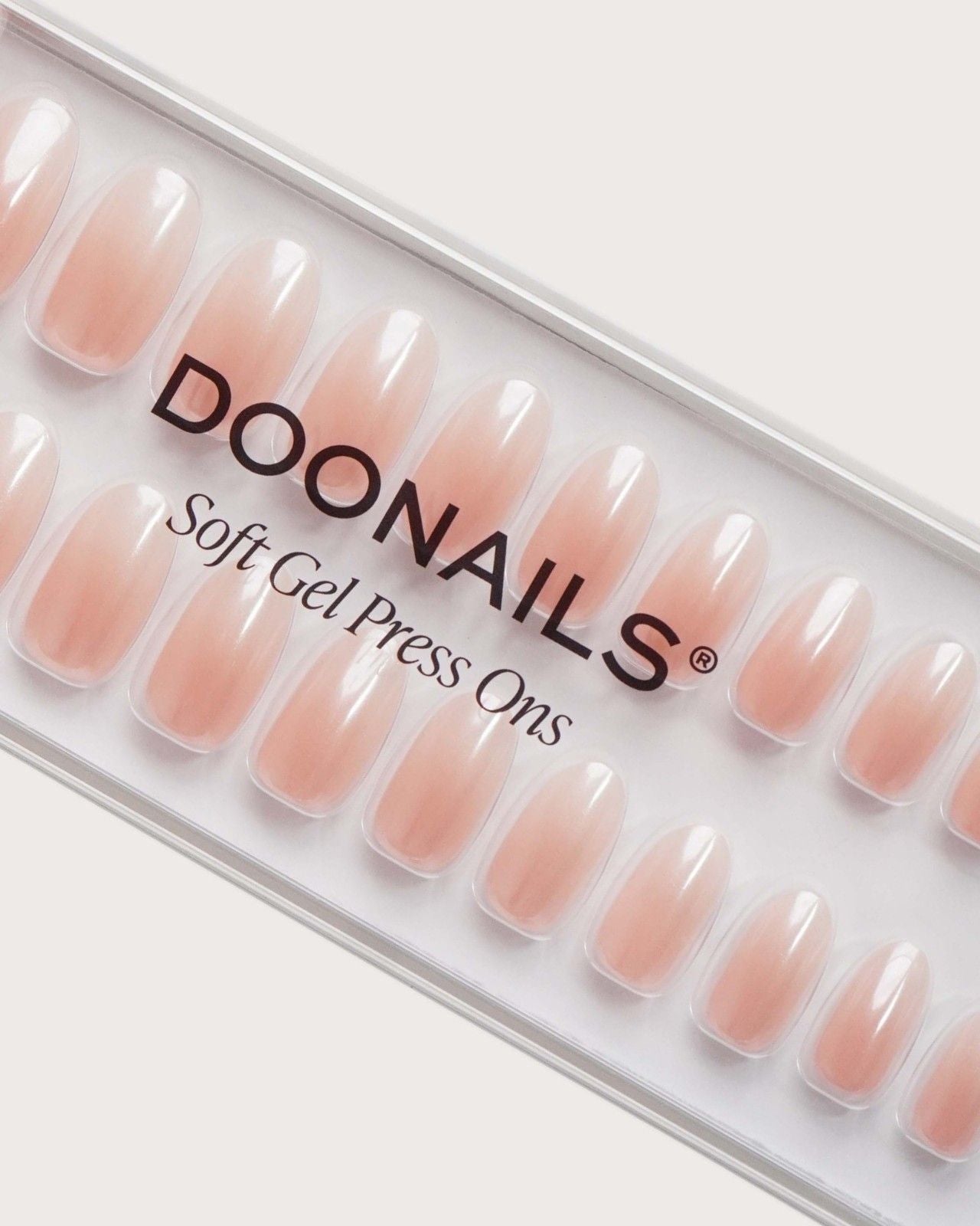 Glazed Babyboomer Medium Round Soft Gel Press Ons