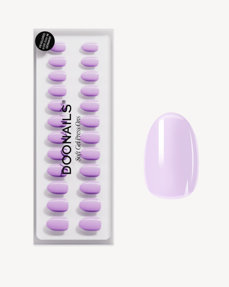 Lavender Mist Short Round Soft Gel Press Ons - Doonails Switzerland