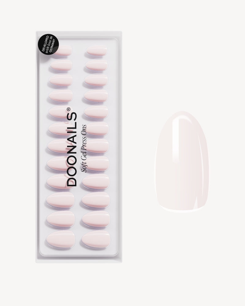 Pillow Talk Short Almond Soft Gel Press Ons - Doonails Switzerland