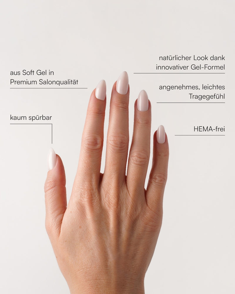 Pillow Talk Short Almond Soft Gel Press Ons - Doonails Switzerland