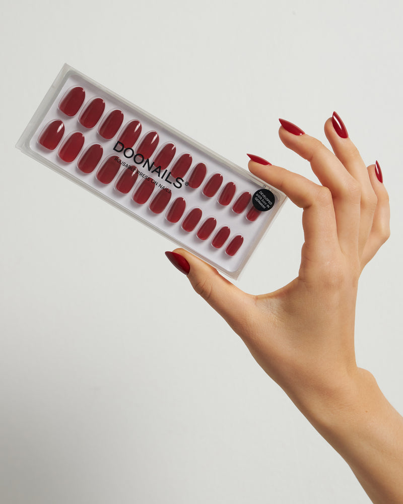 Mon Cheri Medium Round Soft Gel Press Ons - Doonails Switzerland
