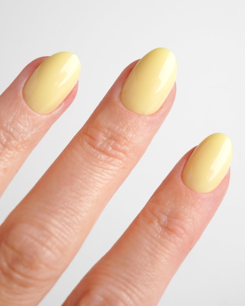 Lemon Sorbet Short Round Soft Gel Press Ons - Doonails Switzerland