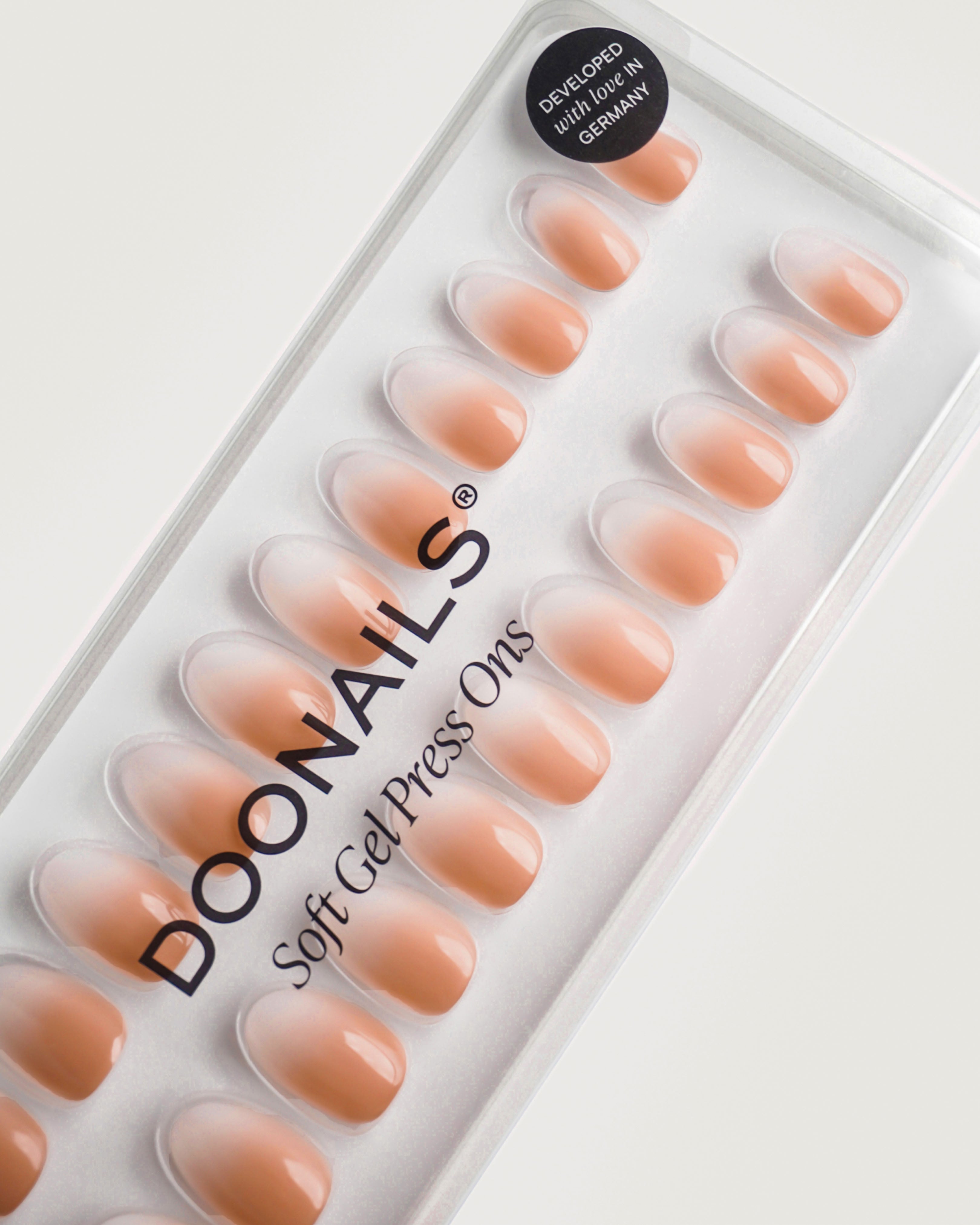 Babyboomer Short Round Soft Gel Press Ons