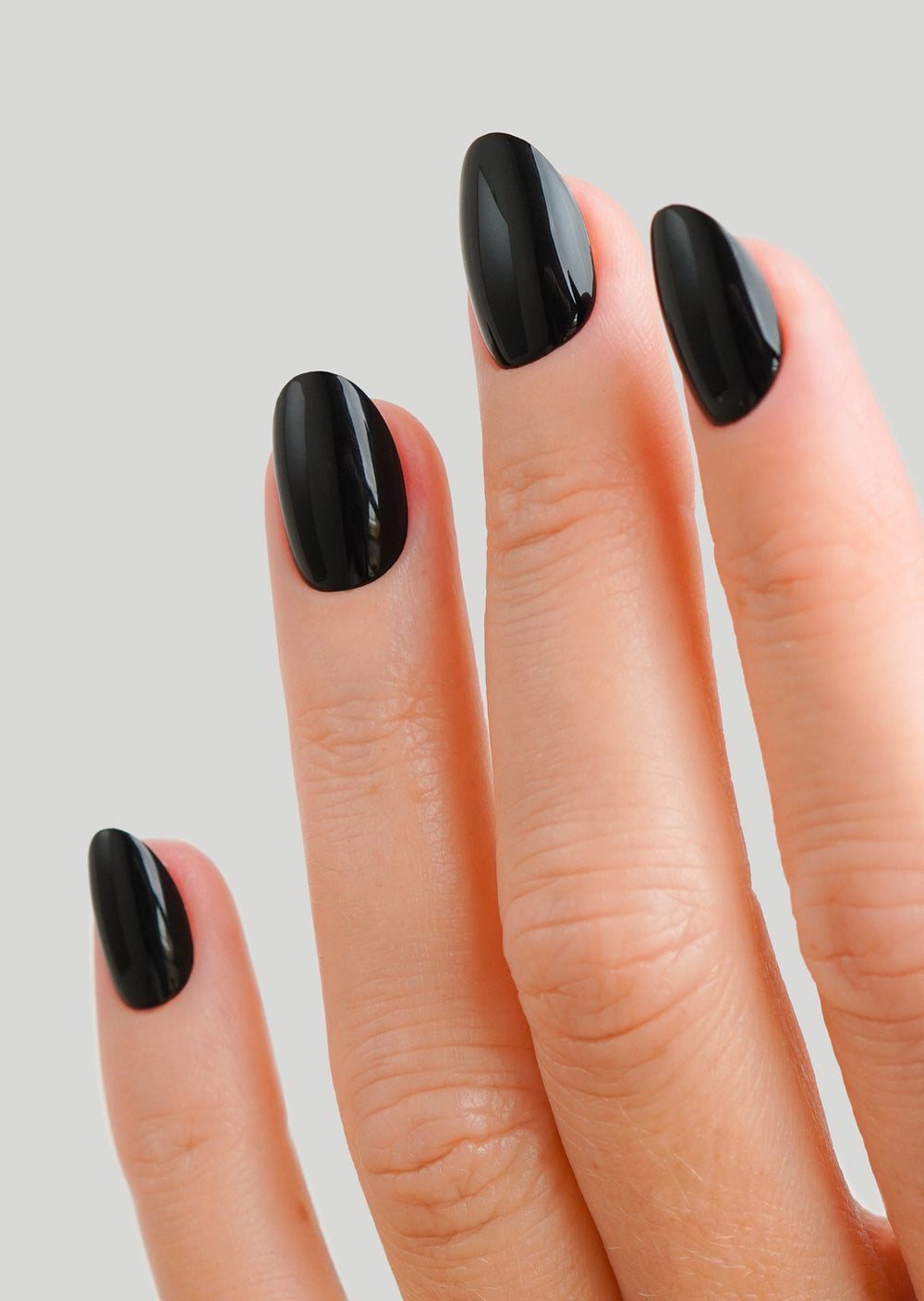 Tiefes Schwarz
