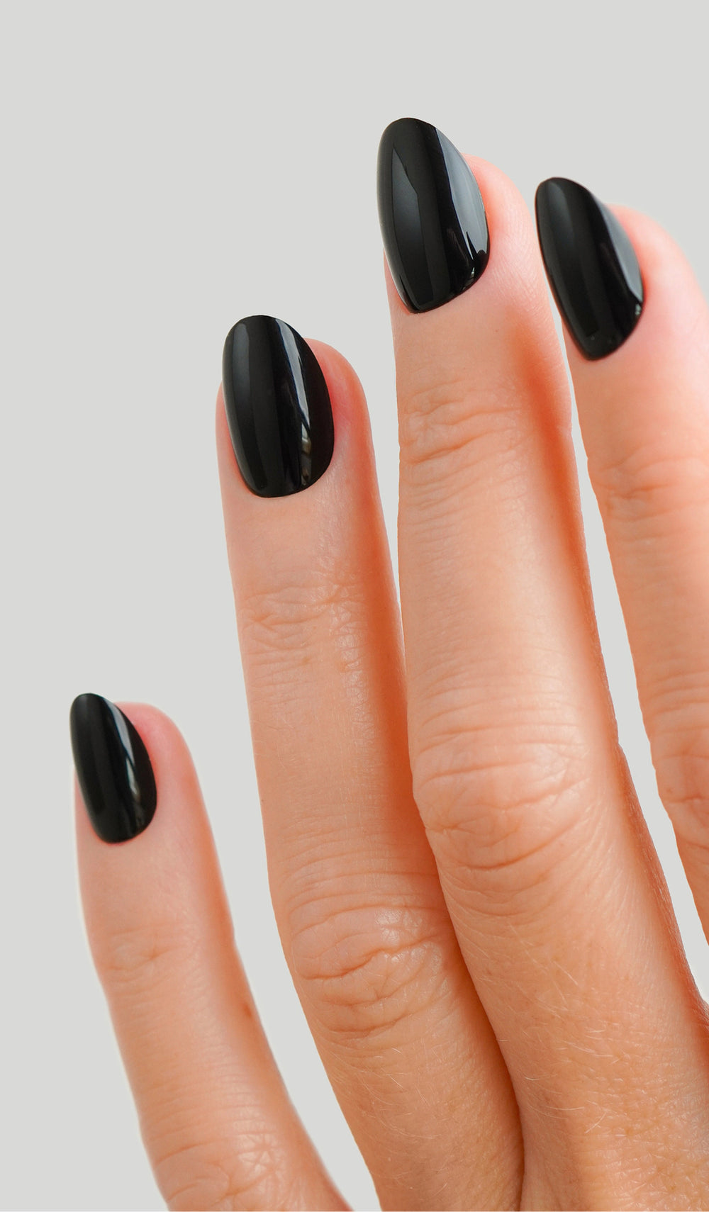 Tiefes Schwarz