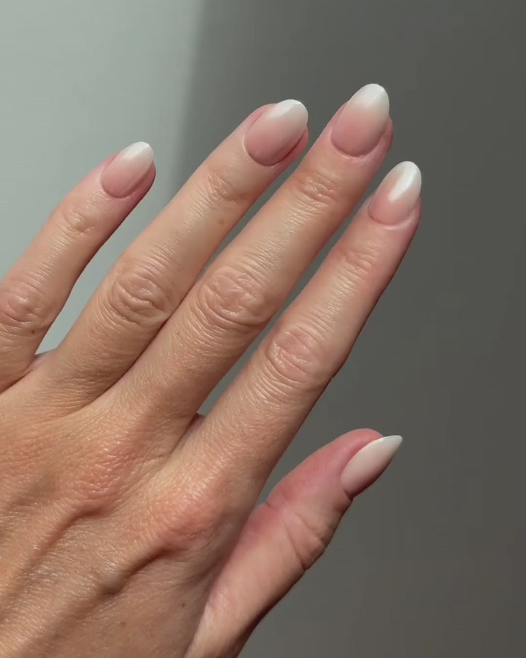 Glazed Babyboomer Short Round Soft Gel Press Ons