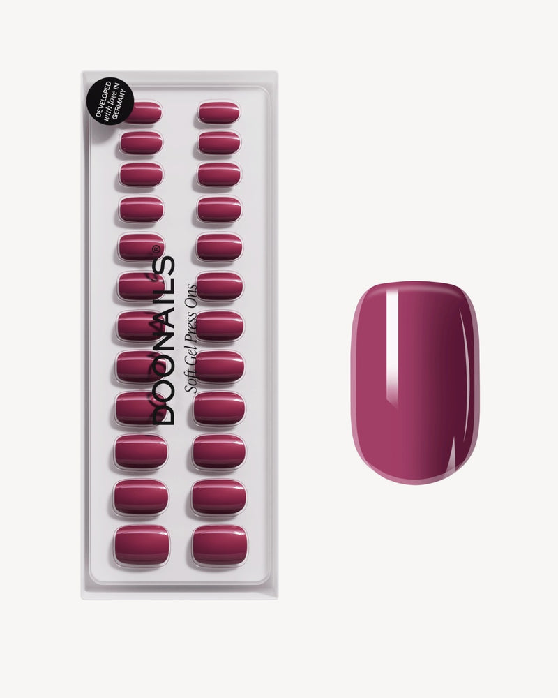 Bubblegum Short Square Soft Gel Press Ons - Doonails Switzerland