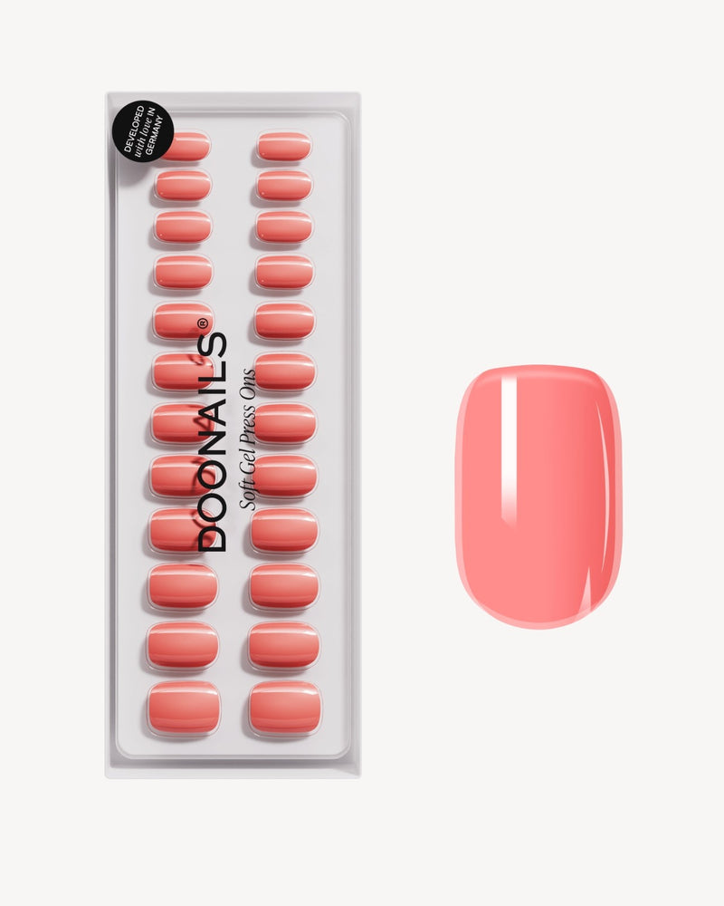 Peach Please Short Square Soft Gel Press Ons - Doonails Switzerland